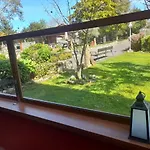 海伽尔公寓 *