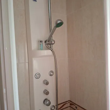 La Higar Apartment *